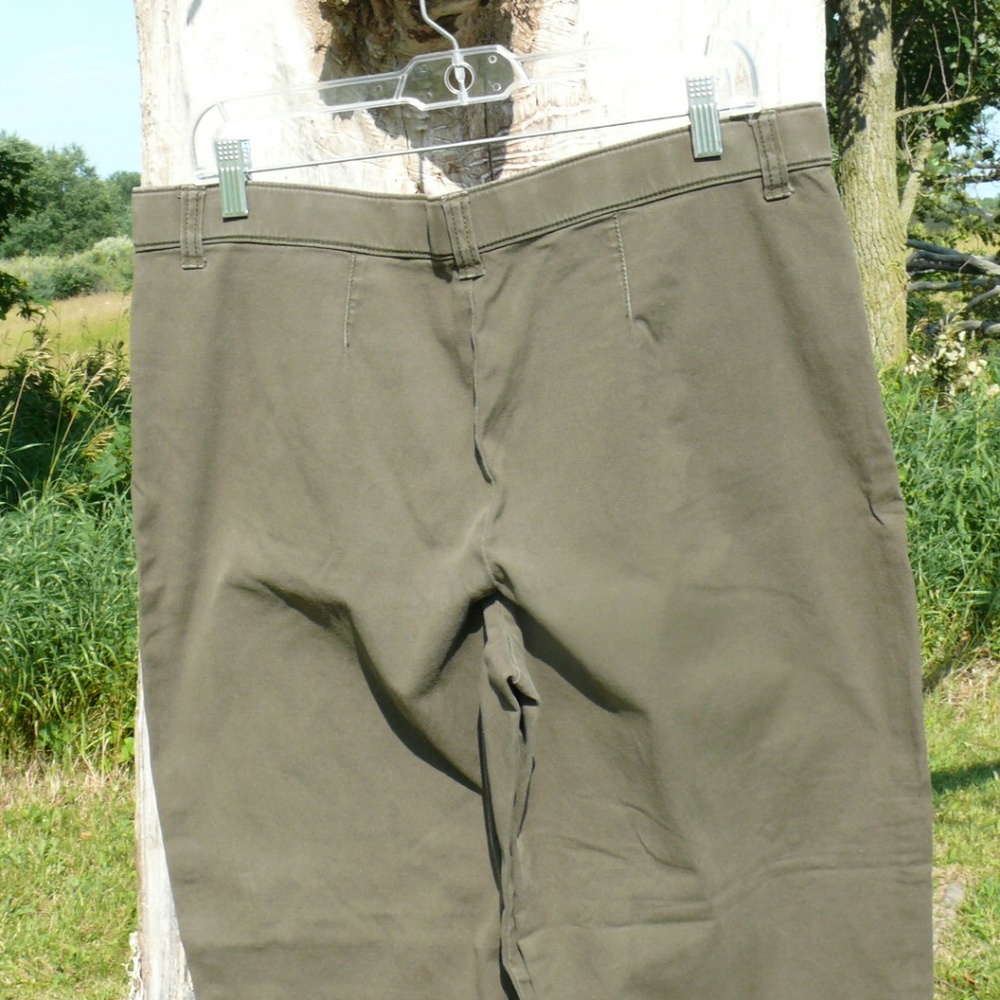 Christopher Bank Trouser - Picture 8 of 8